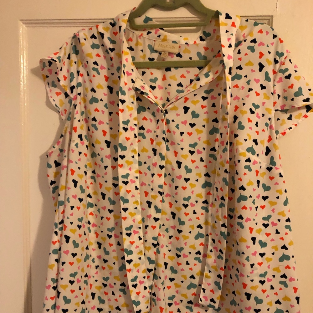 REPOSH! ModCloth tie neck cap sleeve heart blouse